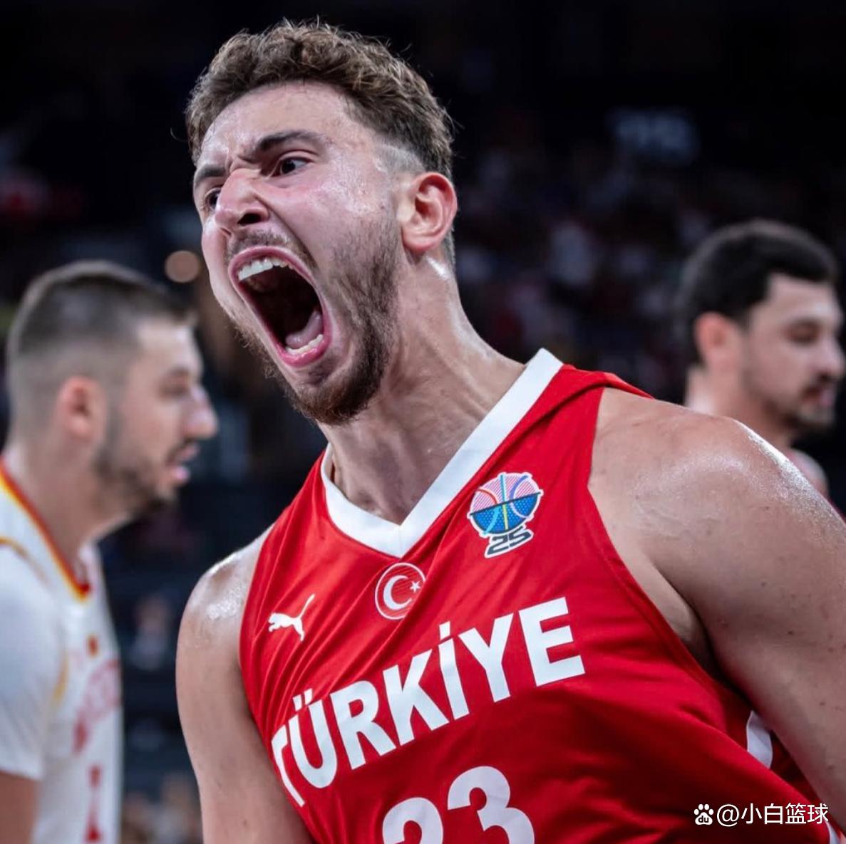 mk官网入口 -国际比赛日意甲焦点战，洛杉矶湖人迎来里程碑，媒体盛赞，年轻球员得到机会的简单介绍